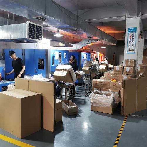 塑料瓶壶工厂实力解析 从安心购保障看塑胶制品行业新选择